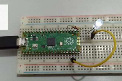 Raspberry Pi Pico temperature sensor
