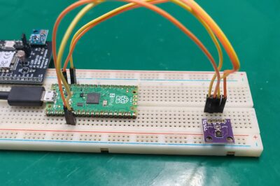 HDC1080 temperature sensor with microPython