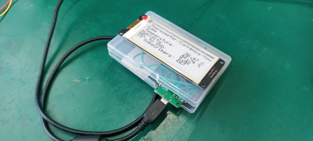 E-paper display gadget with ESP32