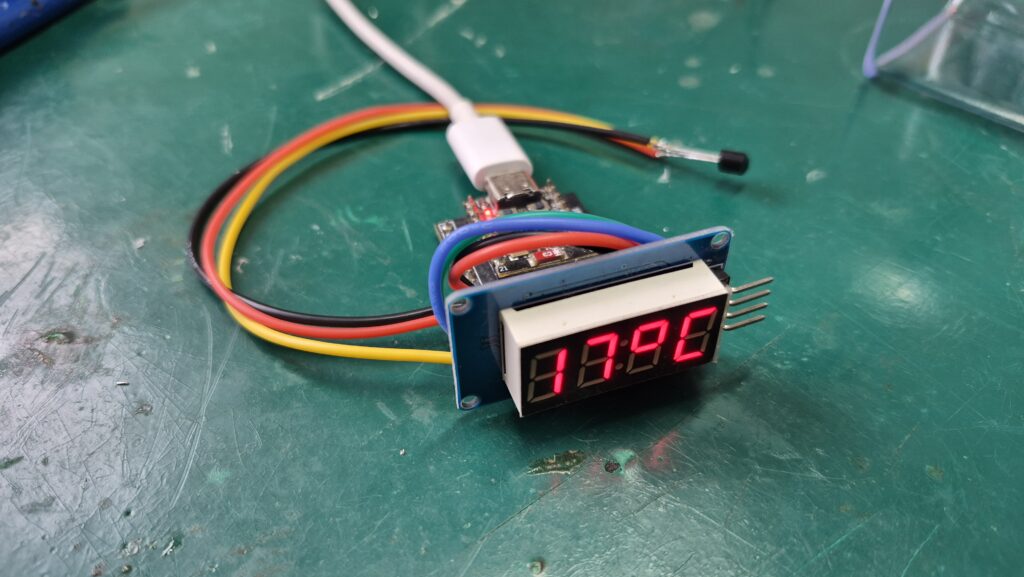 Time and temperature gadget