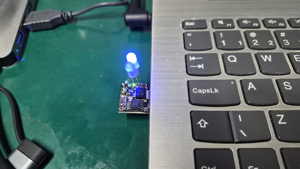 smallest thermometer project on USB port